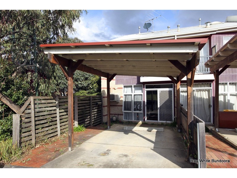 9/70 Grange Boulevard, Bundoora VIC 3083