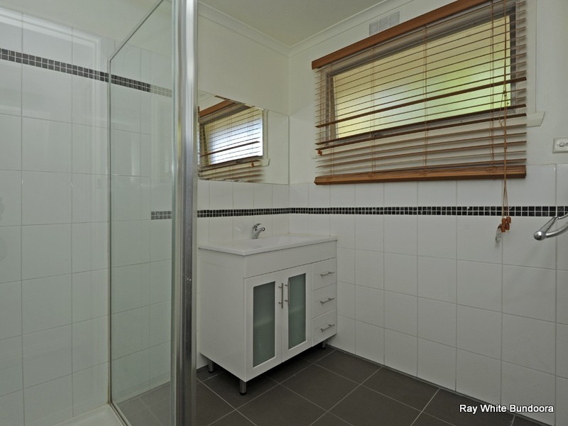 3/7-9 Strathallan Road, Macleod VIC 3085