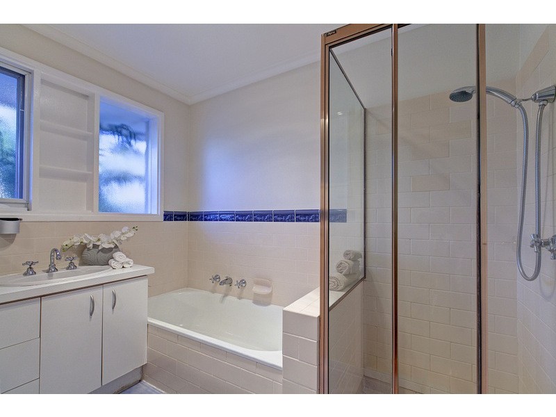 37 Cameron Parade, Bundoora VIC 3083