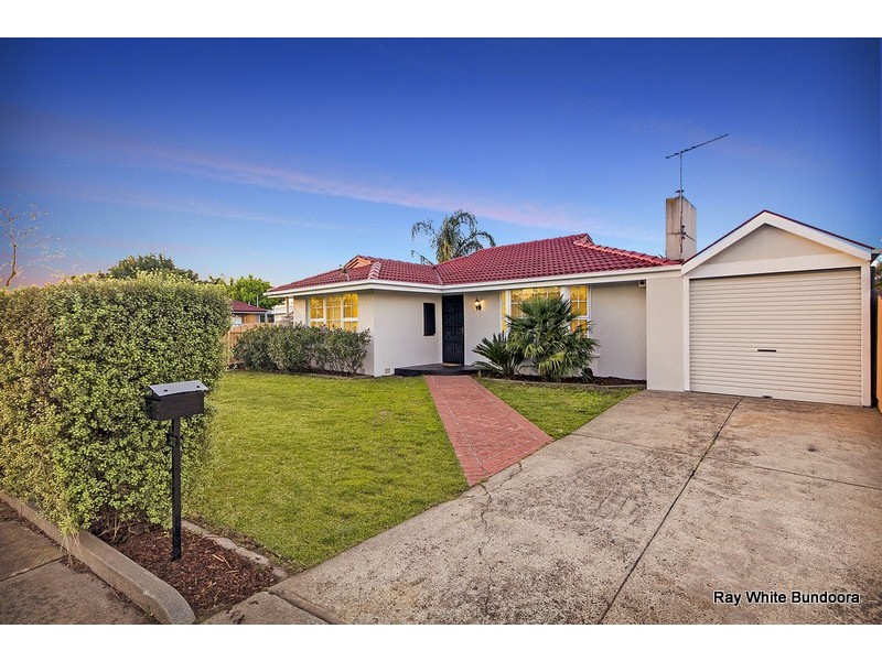 37 Cameron Parade, Bundoora VIC 3083