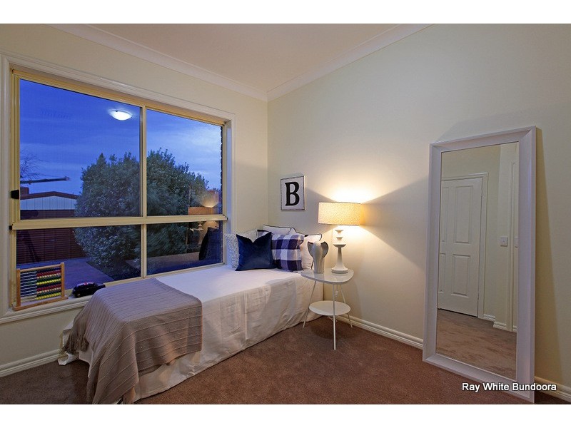 4 Kingfisher Place, South Morang VIC 3752