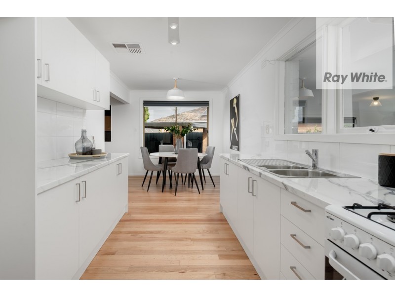 3 Currawong Avenue, Lalor VIC 3075