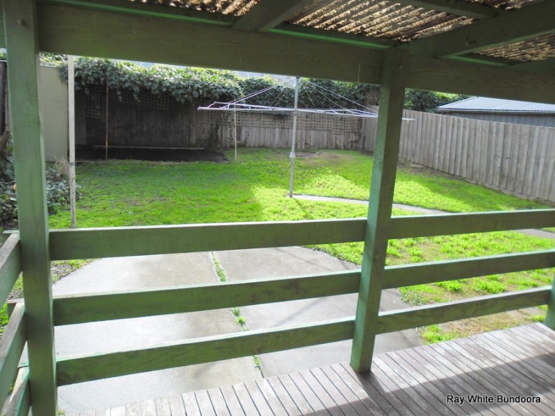 33 Lea Crescent, Bundoora VIC 3083