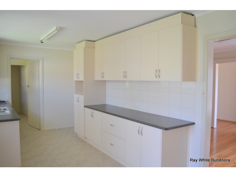 190 Cameron Parade, Watsonia North VIC 3087