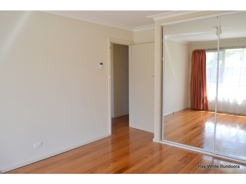 190 Cameron Parade, Watsonia North VIC 3087