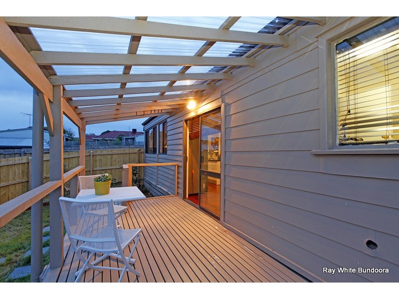 1/42 Fairlie Avenue, Macleod VIC 3085