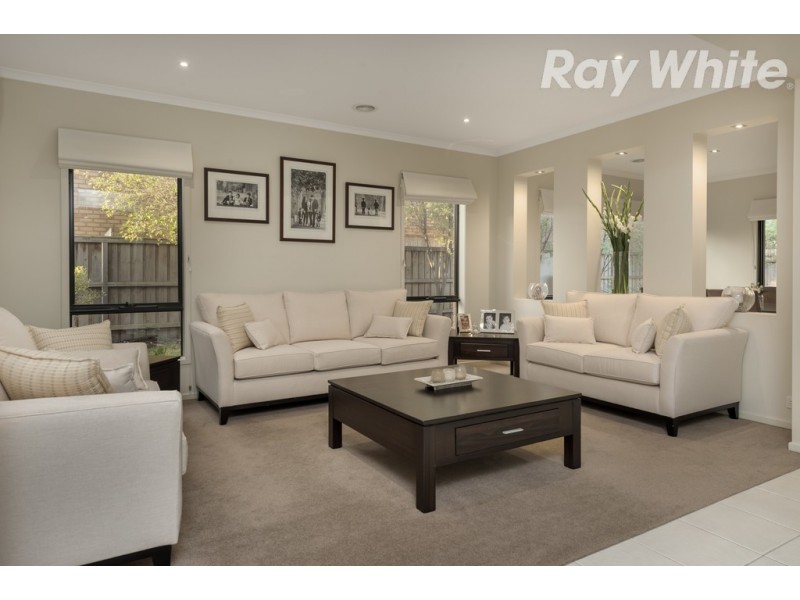 15 Scarlet Drive, Bundoora VIC 3083