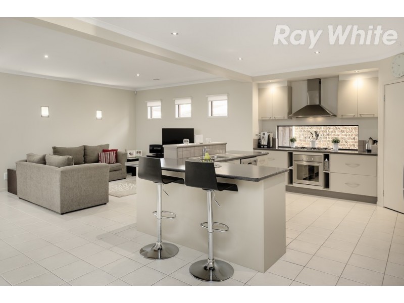15 Scarlet Drive, Bundoora VIC 3083