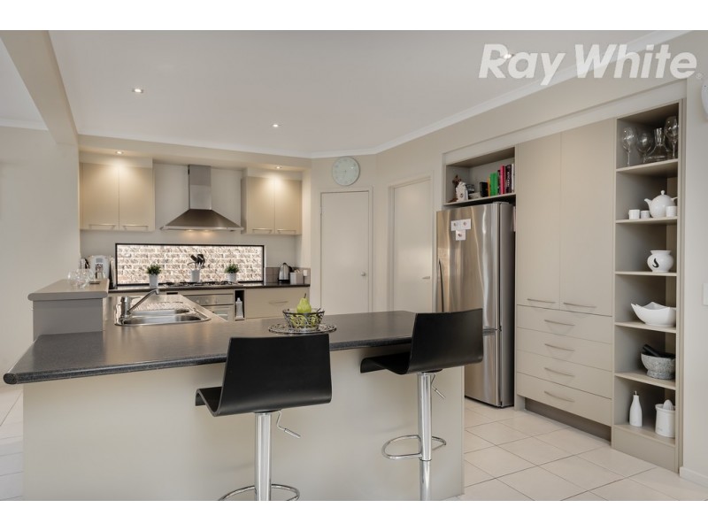 15 Scarlet Drive, Bundoora VIC 3083