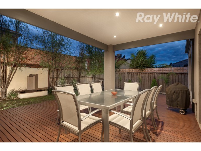 15 Scarlet Drive, Bundoora VIC 3083