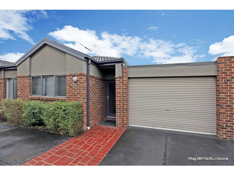 2/37 Cash Street, Kingsbury VIC 3083