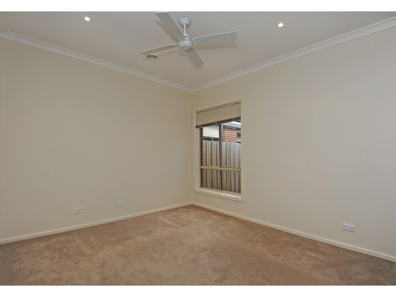7 Absinthe Place, Epping VIC 3076