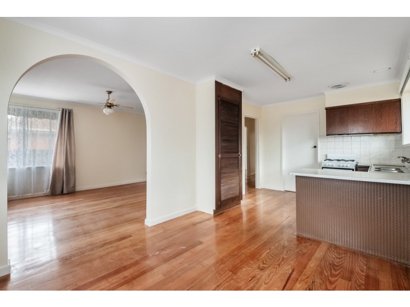 15 Canberra Grove, Lalor VIC 3075