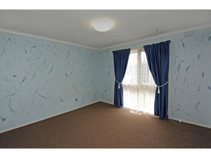 7 Dalray Close, Mill Park VIC 3082