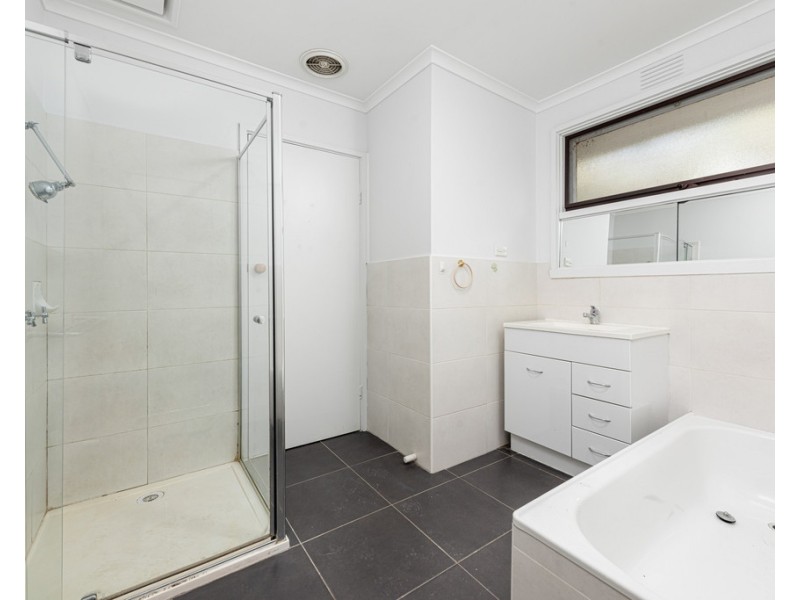 24 Milton Parade, Bundoora VIC 3083