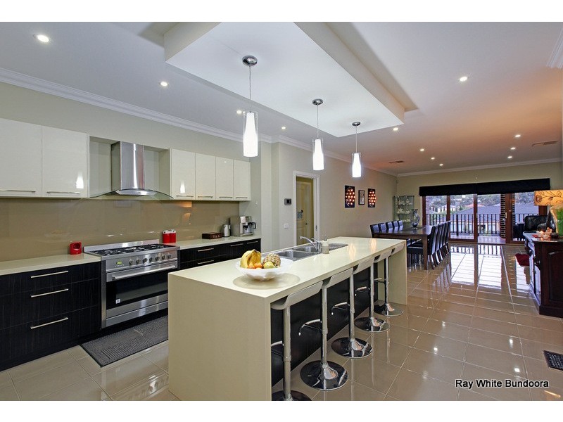 2 Eden Court, South Morang VIC 3752