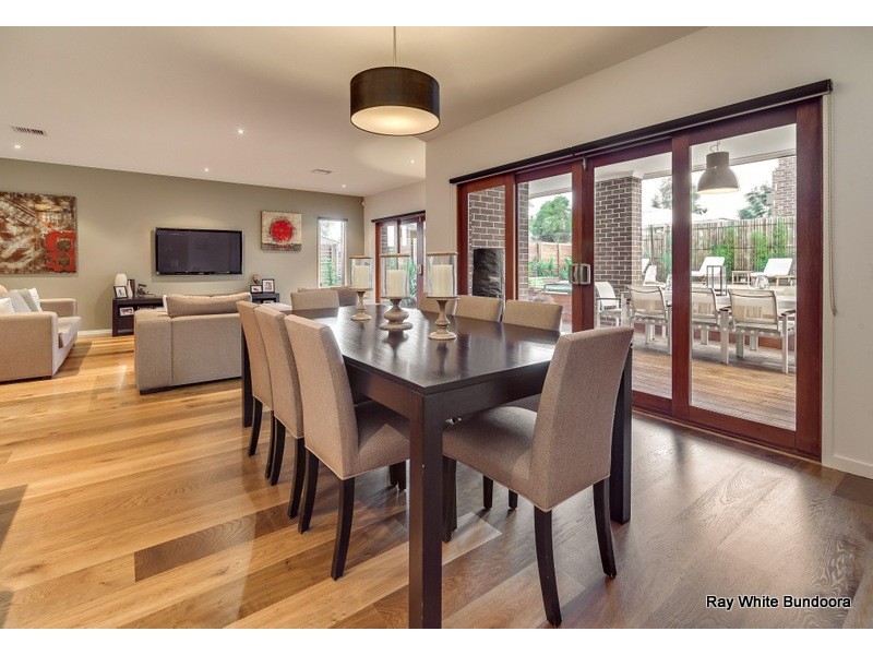 22 Fitzjohns Drive, Bundoora VIC 3083