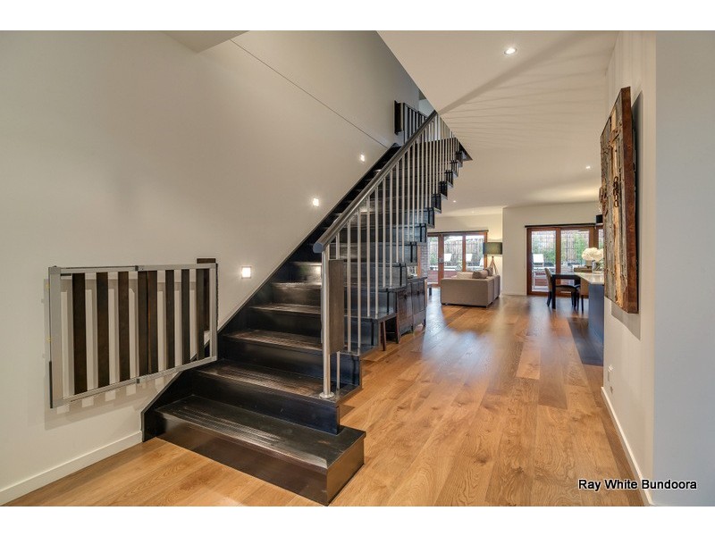 22 Fitzjohns Drive, Bundoora VIC 3083