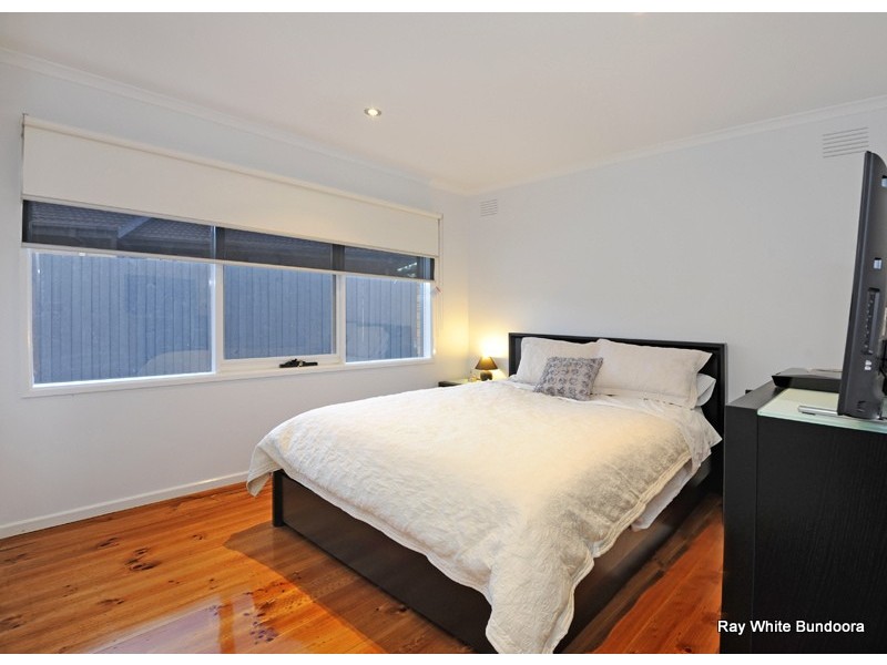 19 Konrads Crescent, Mill Park VIC 3082