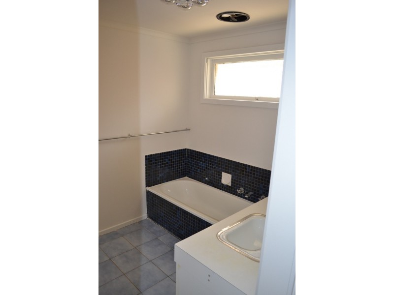 51 Luton Way, Bundoora VIC 3083