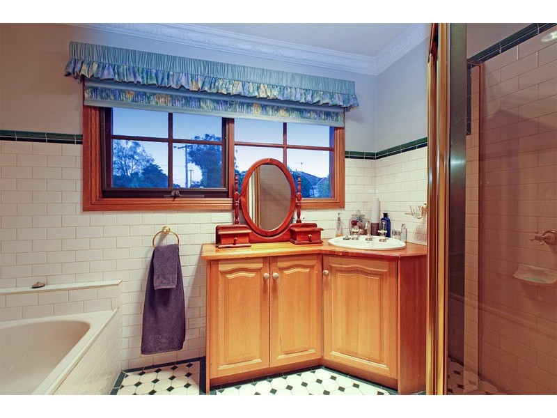 20 Borlase Street, Yallambie VIC 3085