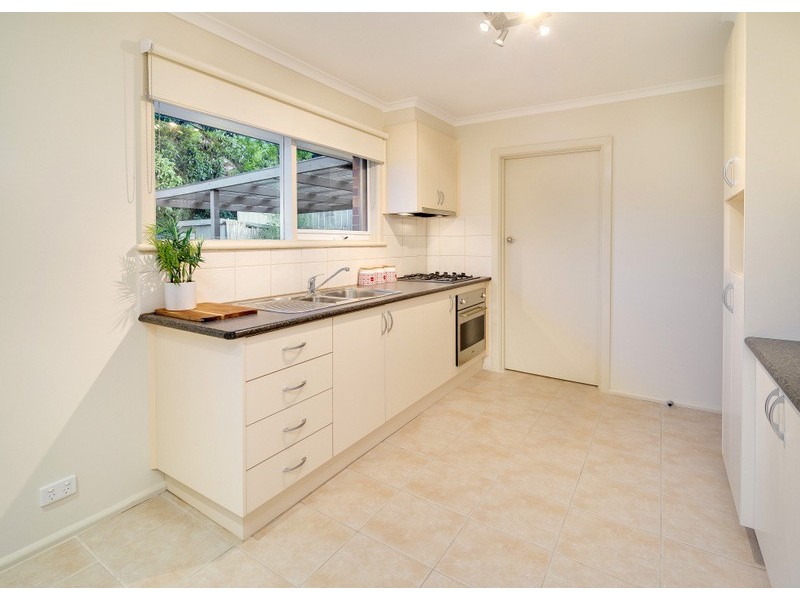 190 Cameron Parade, Watsonia North VIC 3087