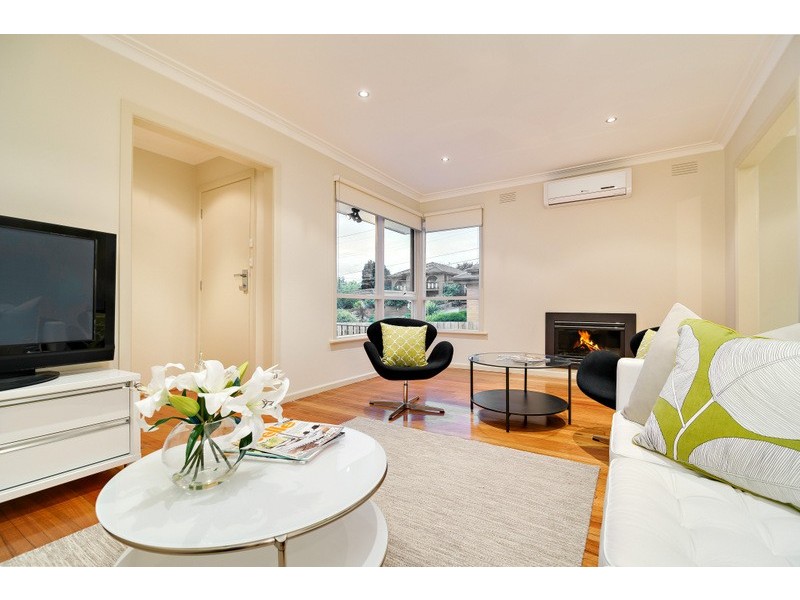 190 Cameron Parade, Watsonia North VIC 3087