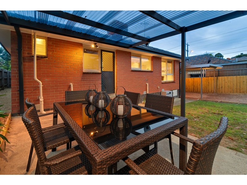 190 Cameron Parade, Watsonia North VIC 3087