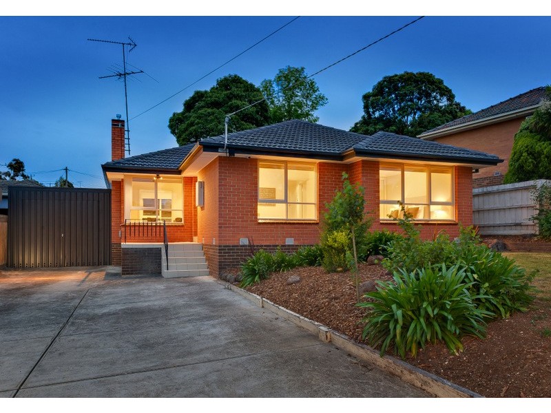 190 Cameron Parade, Watsonia North VIC 3087