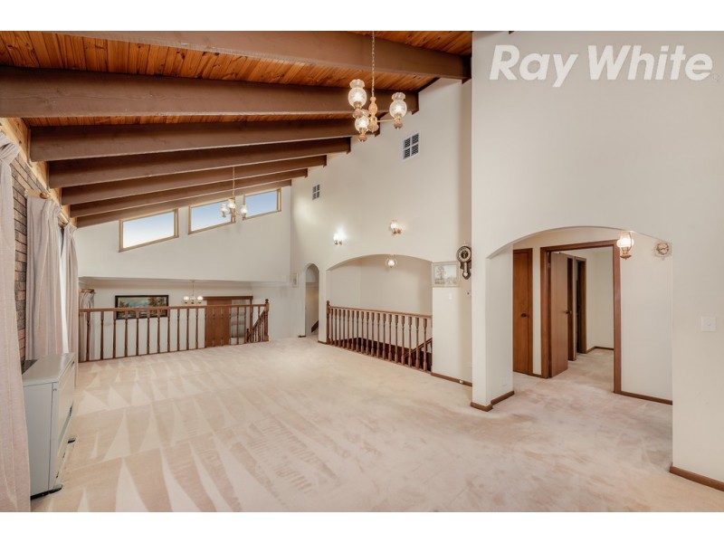 36 Taunton Drive, Bundoora VIC 3083