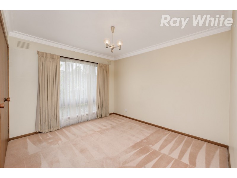 36 Taunton Drive, Bundoora VIC 3083