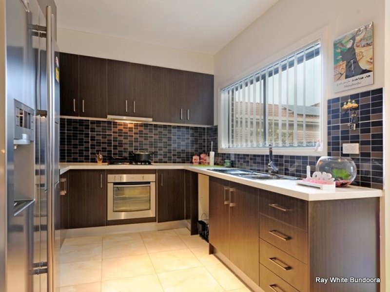 3/7 Pinetree Crescent, Lalor VIC 3075