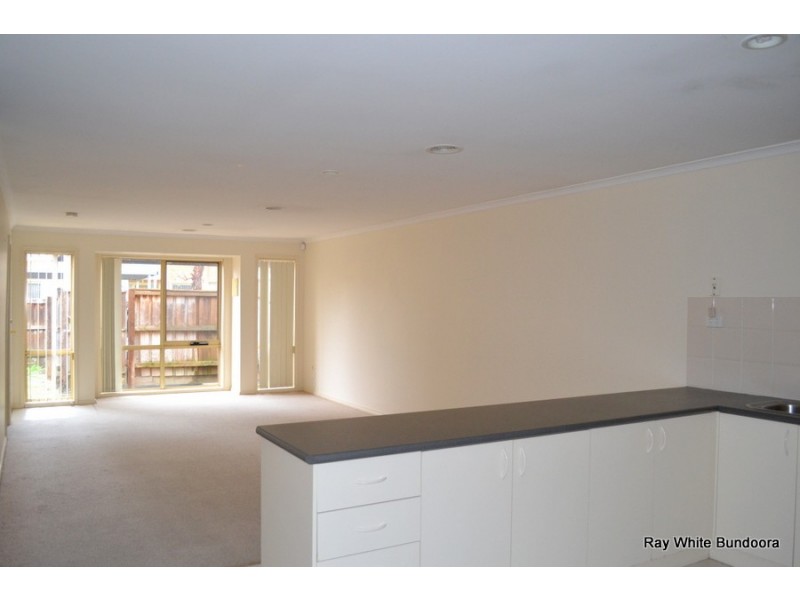 28/292 McKimmies Road, Mill Park VIC 3082