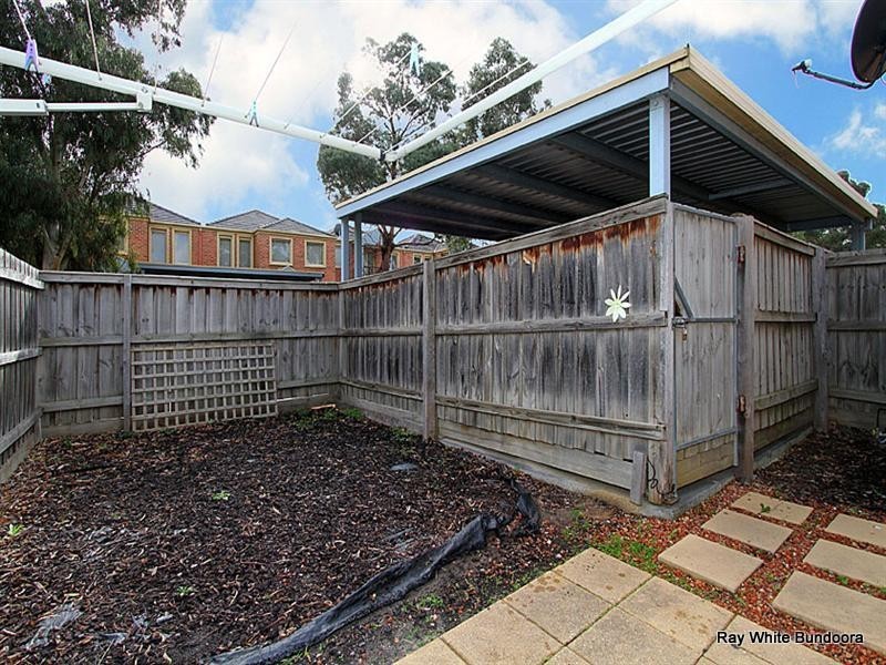 28/292 McKimmies Road, Mill Park VIC 3082