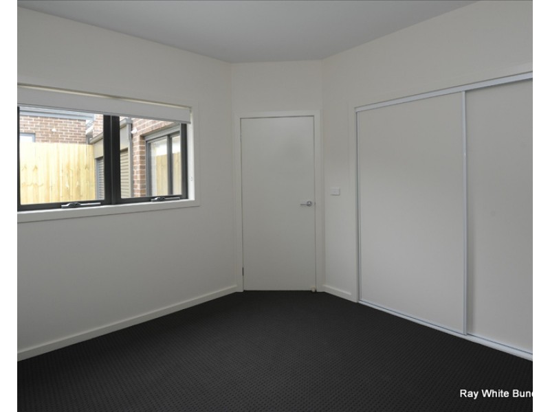 3/28 Purinuan Road, Reservoir VIC 3073