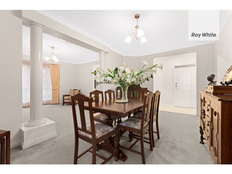 8 Snake Gully Drive, Bundoora VIC 3083