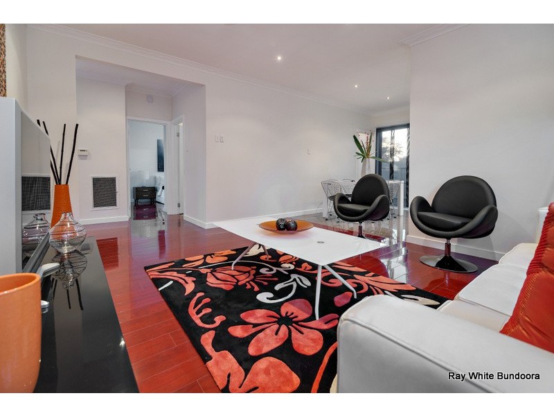 1/7 Eden Avenue, Watsonia VIC 3087