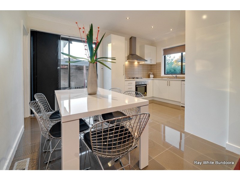 1/7 Eden Avenue, Watsonia VIC 3087