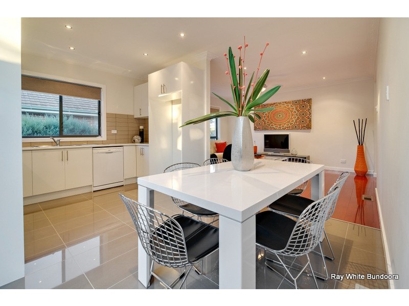 1/7 Eden Avenue, Watsonia VIC 3087