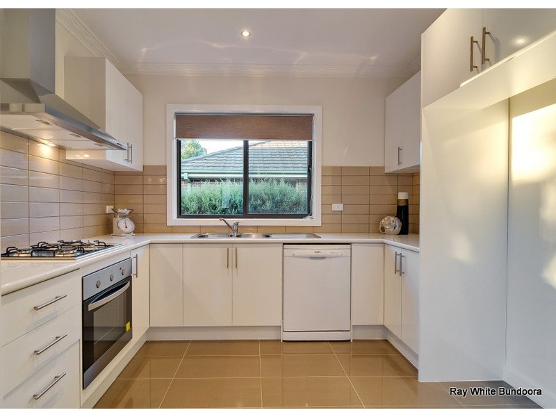 1/7 Eden Avenue, Watsonia VIC 3087