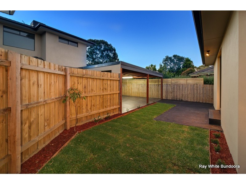 1/7 Eden Avenue, Watsonia VIC 3087