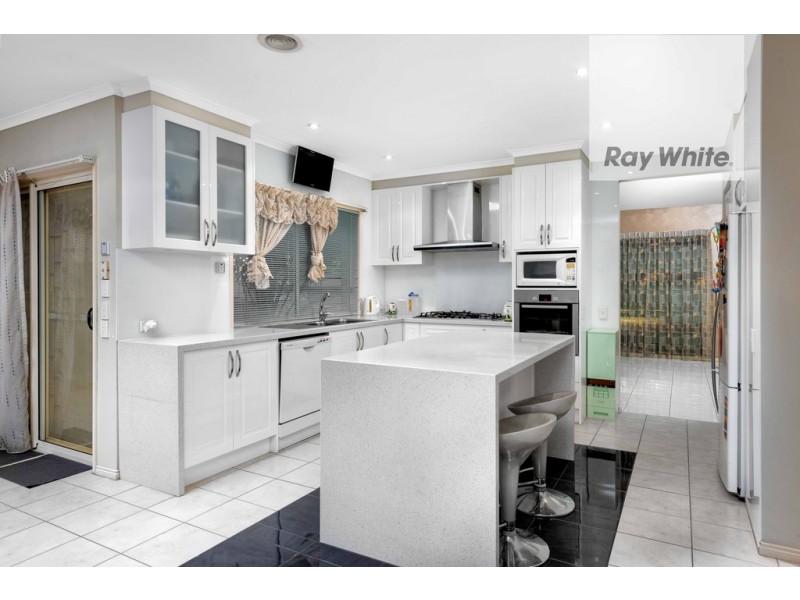 1 Highview Drive, South Morang VIC 3752