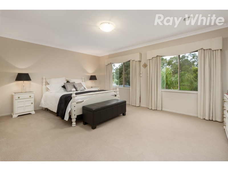 43 Ambrose Treacy Drive, Bundoora VIC 3083