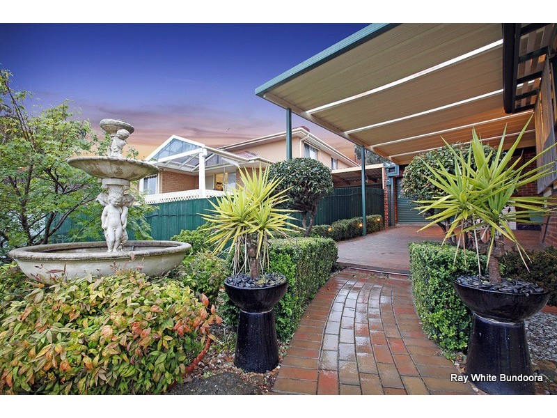 13 Buick Crescent, Mill Park VIC 3082