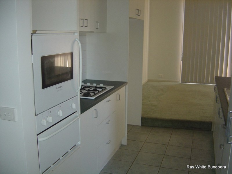 10/70 Grange Boulevard, Bundoora VIC 3083