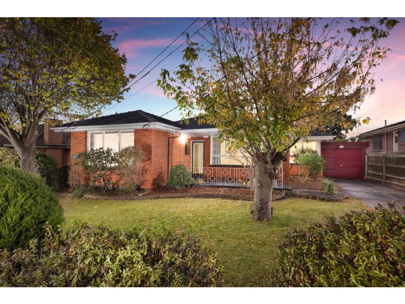 38 Noorong Avenue, Bundoora VIC 3083