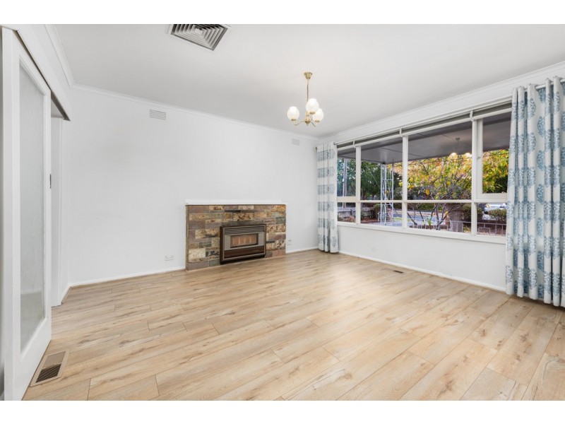 38 Noorong Avenue, Bundoora VIC 3083