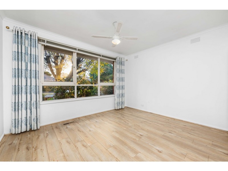 38 Noorong Avenue, Bundoora VIC 3083