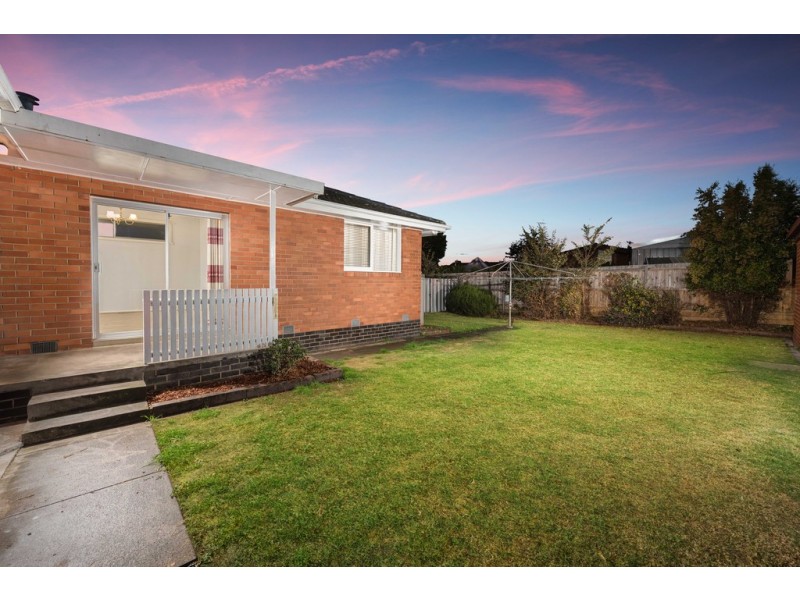 38 Noorong Avenue, Bundoora VIC 3083