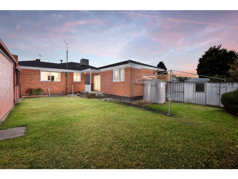 38 Noorong Avenue, Bundoora VIC 3083